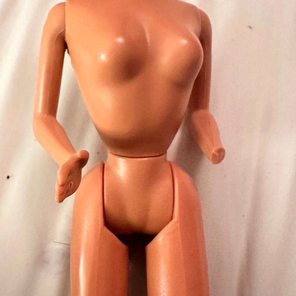 Vintage 1966 Barbie